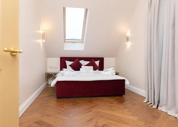 Meltzer アパートホテル 4*