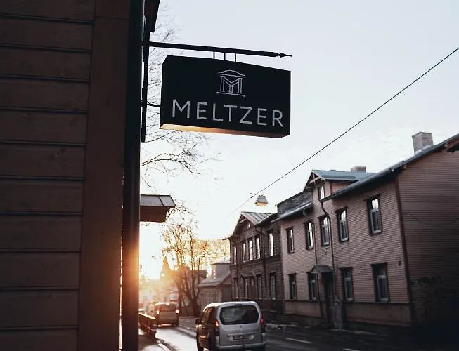 Ξενοδοχείο με διαμερίσματα Meltzer 4*